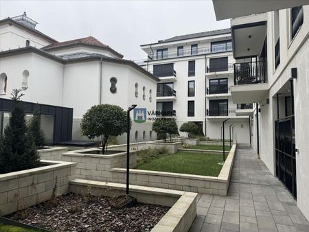 Kiadó luxus lakás - Székesfehérvár - Photo 2