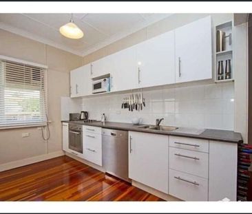 113 Charles Street, 4701, Berserker Qld - Photo 2