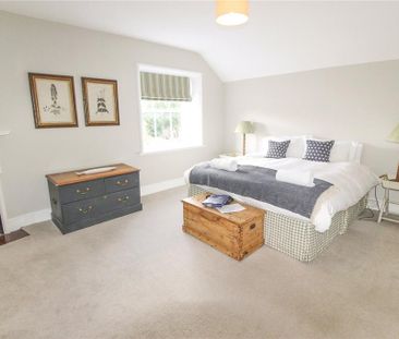 4 bedroom apartment to rent - Photo 5