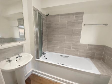 Flat 10, 55/57 Cathedral Road, Cardiff CF11 9HD - Photo 4