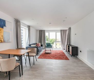 2 Bed Flat, Kew Bridge Road, TW8 - Photo 6