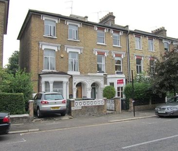 Studio to rent - Photo 6