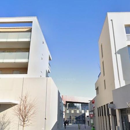 Location Appartement 1 pièce 21m² ISTRES 13800 - Photo 4