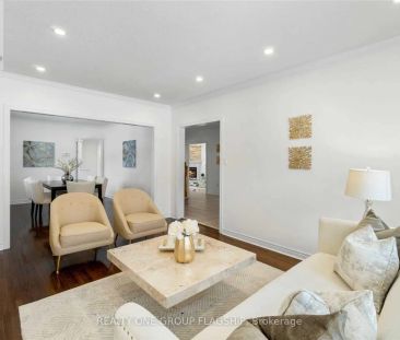 355 CARRUTHERS AVENUE - Photo 1