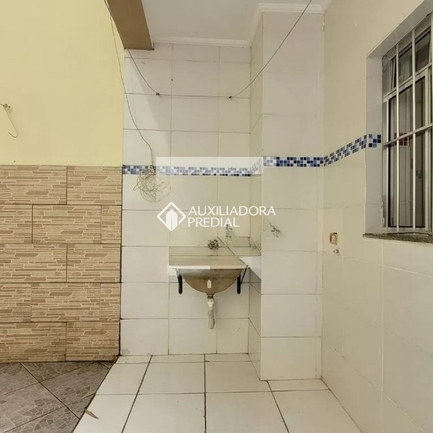 Sobrado com 3 quartos e 110m² para alugar em Jardim Las Vegas, Santo André. - Photo 1
