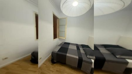 Room in a shared 12-bedroom apartment for rent in l'Antiga Esquerra de l'Eixample. - Photo 3