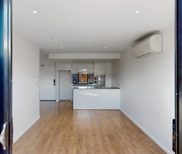 Splendidly situated - Photo 1
