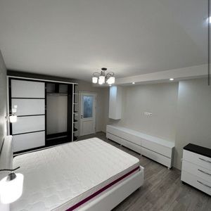 Garsoniera de inchiriat in zona Rahova - Photo 2