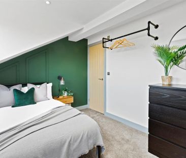 1 bedroom in a house share to rent - Photo 4