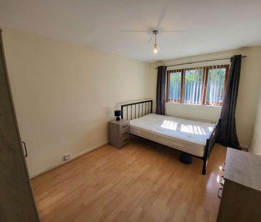 Culmington Close, Hulme, Manchester, M15 - Photo 5