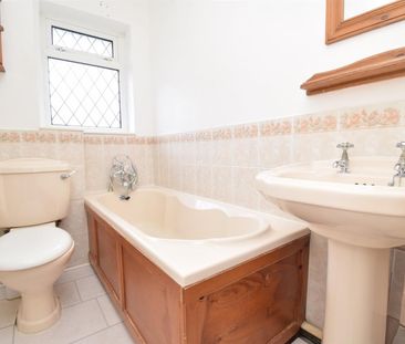 Ashmore Drive, Ossett - Photo 4