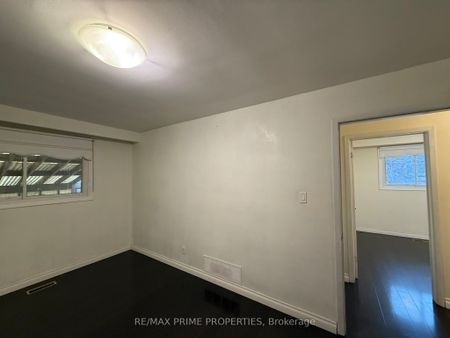 For Lease - 3563 Laddie Crescent Unit# Upper, Mississauga, Ontario - Photo 2