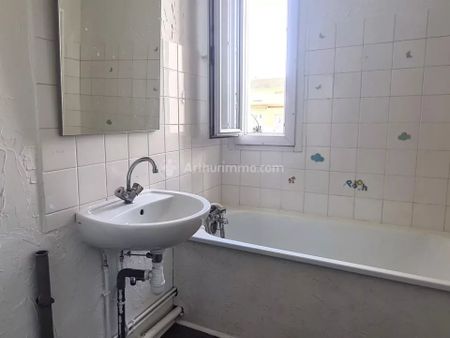 Location Appartement 4 pièces 85 m2 à Albi - Photo 4