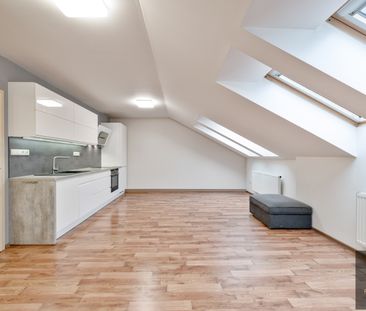 Pronájem bytu 1+kk a garsoniéry 40 m² - Photo 3