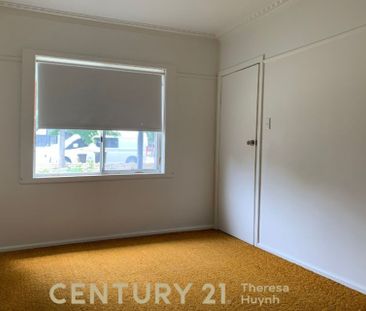 For Rent&colon; New Property in Springvale Area - Photo 1