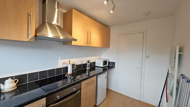 1 bedroom flat to rent - Photo 1