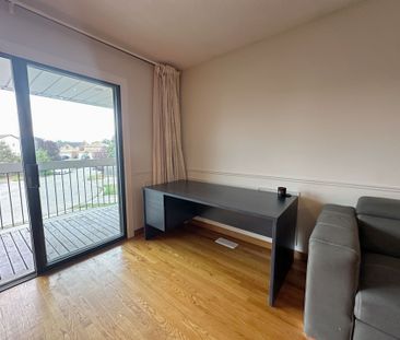 For Lease - 928 Knollwood Court, Mississauga, Ontario - Photo 6