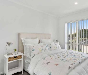 Modern 3-Bedroom Townhouse in Manurewa - Photo 4
