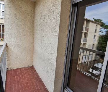Location Appartement 1 pièce 20m² NIMES 30000 - Photo 5