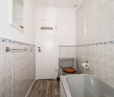 2 bedroom apartment to rent Christchurch Road, Bournemouth, BH1 - Photo 4