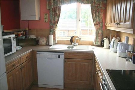 Quintonside, Grange Park, Northampton, NN4 - Photo 3