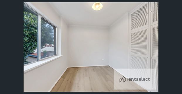 Beautifully presented and in a Lifestyle Location! - Photo 1