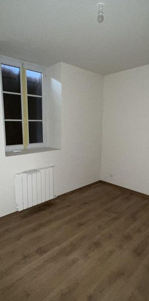 Location Appartement 2 pièces 32m² VONNAS 01540 - Photo 1