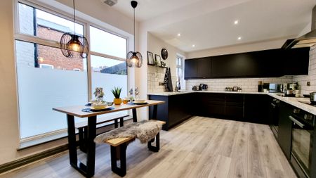 1 bedroom property to rent Springfield Road, Wigan, Greater Manchester, WN6 - Photo 5