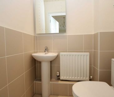 3 bed House for rent - Photo 5