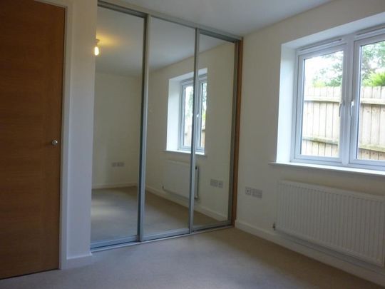 1 bedroom detached house to rent - Photo 1