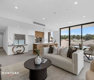 Spacious and Modern Apartment in Glenmore Village - Photo 3