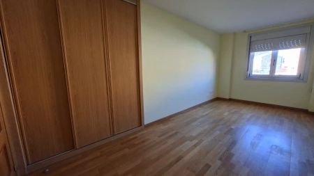 Piso de alquiler en Rúa Ortigueira, Piñeiros- Freixeiro - Photo 3