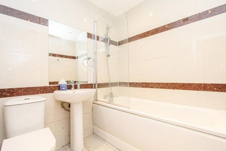 2 bedroom maisonette to rent - Photo 3