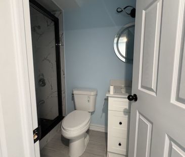 For Lease - 1816 Silverstone Crescent, Oshawa, Ontario - Photo 1