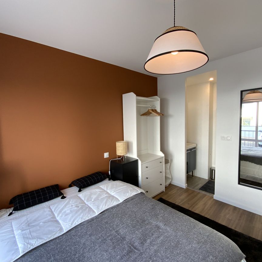 LOUIS BLANC Roommate 5 Bedrooms at Rouen - Photo 1