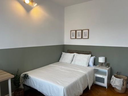 Calle de Alfredo Marqueríe, Madrid, Community of Madrid 28034 - Photo 4