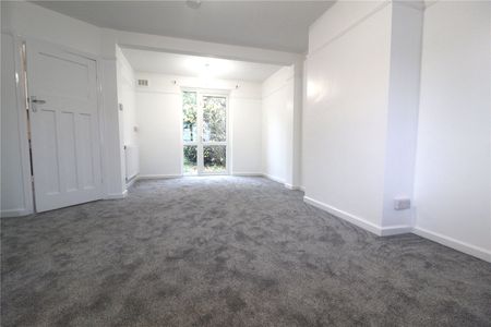 Clyfford Road, Ruislip, HA4 6PX - Photo 3
