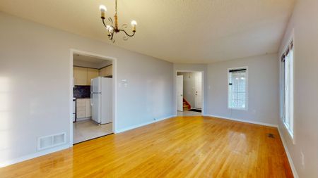 For Lease - 6991 Roundwood Court, Mississauga, Ontario - Photo 5