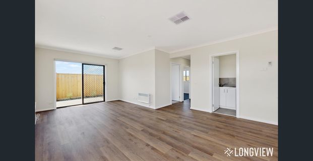 Country Charm with City Convenience - Photo 1