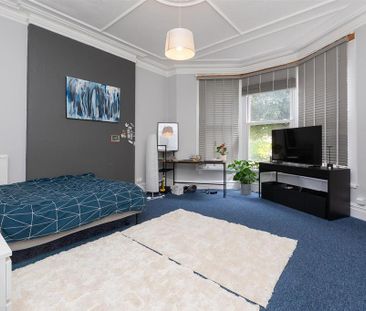 House share to rent - Photo 1