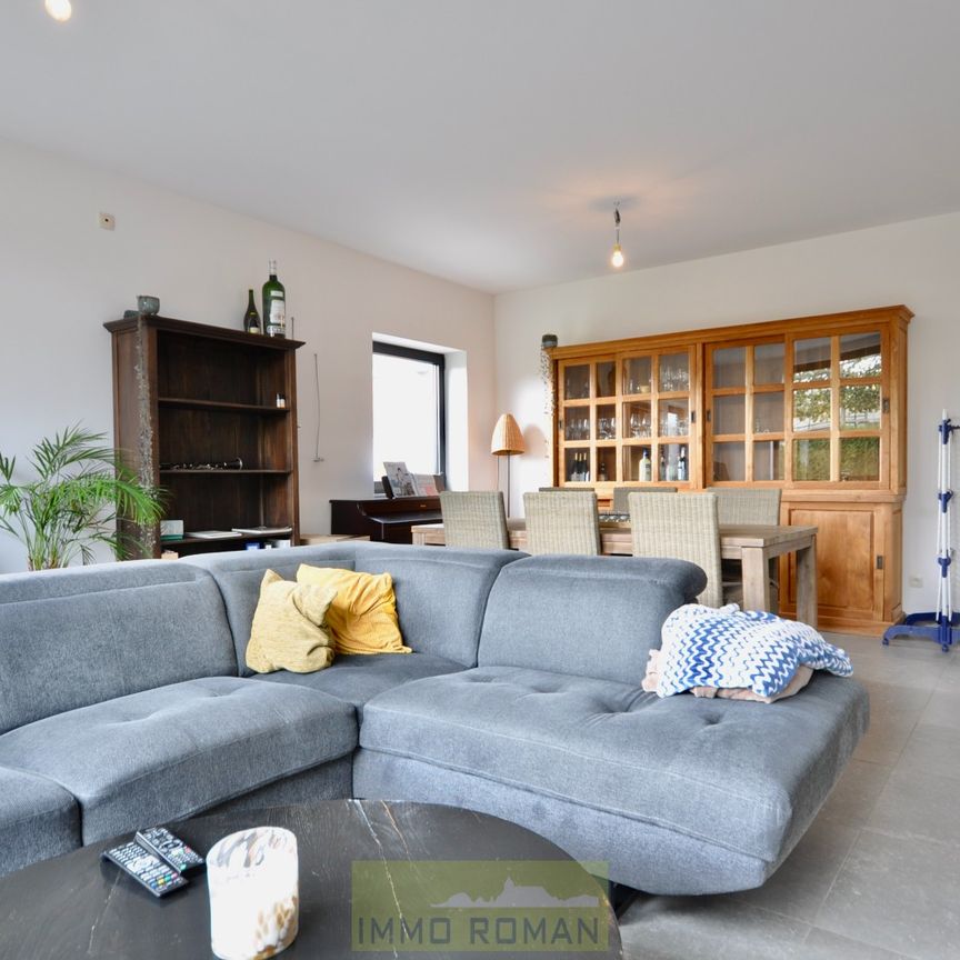 Ruime instapklare woning met mooie tuin en zicht op het Kluisbos - Photo 1