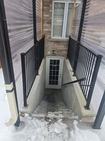 For Lease - 7205 Saint Barbara Boulevard, Mississauga, Ontario - Photo 2