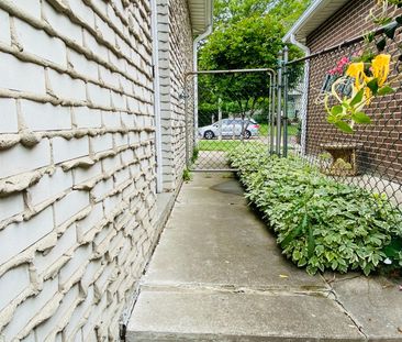 For Lease - 10 Southdale Drive Unit# Basmt, Markham, Ontario - Photo 2