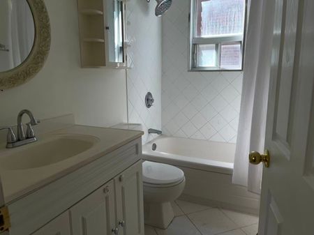 For Lease - 106 Virginia Avenue, Toronto, Ontario - Photo 3