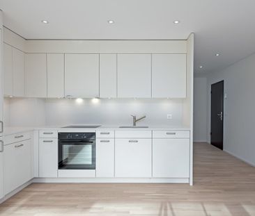 Top moderne 2.5-Zimmerwohnung im Kreis 9 - Photo 2