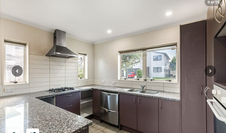 Stunning 4BR Family Home in Flat Bush - Photo 3