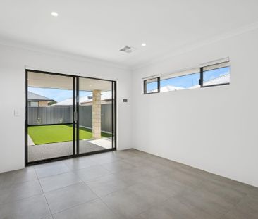 3 Atmosphere Loop - Photo 1