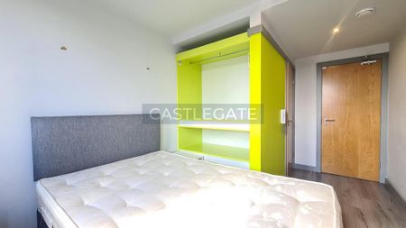 7 bedroom flat share to rent - Photo 2