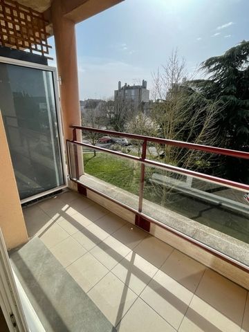 Location Appartement 3 pièces 52m² MELUN 77000 - Photo 4