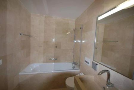 Magnifique appartement dans immeuble de standing - Quartier Elysée ! - Foto 4